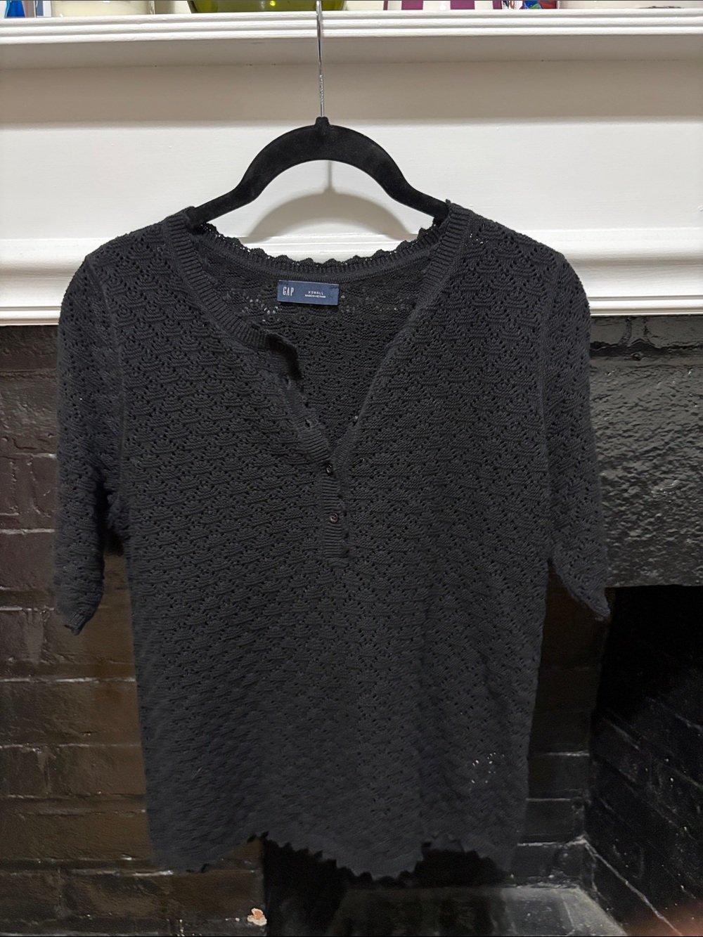 GAP Crochet Knit Short Sleeve Top